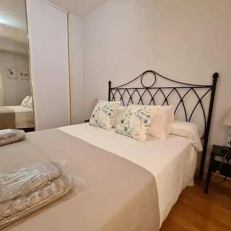 Dos Torres Gondolin Con Parking *